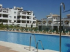 Apartamento con 3 dormitorios se vende en Estepona, Costa del Sol - mejor precio | unprecio.es