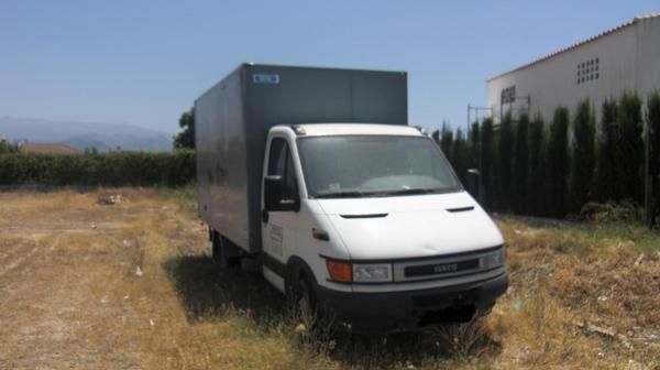 vendo furgoneta IVECO DAILY 3500 110CV