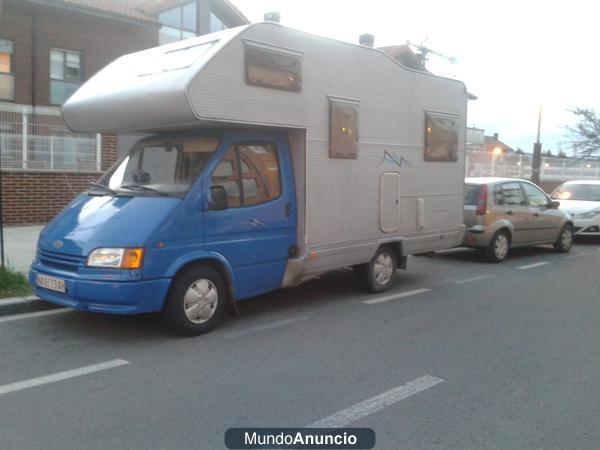 SE VENDE AUTOCARAVANA RIMOR