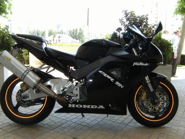 cbr 954 rr 900 fireblade