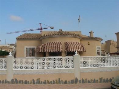 Chalet con 3 dormitorios se vende en Ciudad Quesada, Costa Blanca