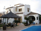 Chalet en venta en Eliana (l'), Valencia (Costa Valencia) - mejor precio | unprecio.es