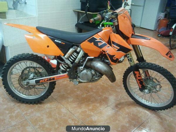 SE VENDE MOTO KTM 125 cc