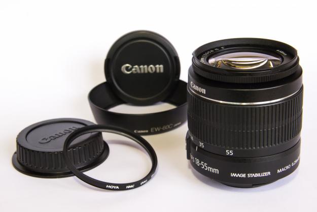 Canon EF-S 18-55 IS II + ew60c + Hoya uv hmc