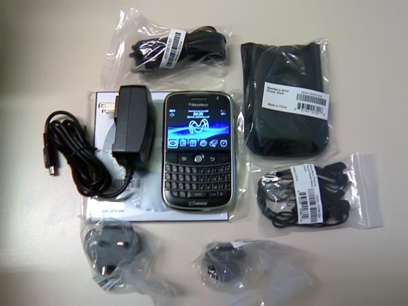 Se vende Blackberry bold por apuro economico