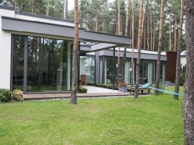 Villa with 6 bedrooms for sale in Warsaw