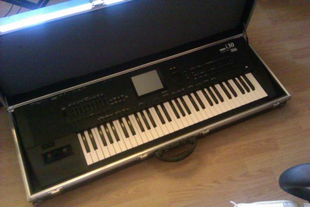 Vendo Korg i30