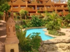 Apartamento con 2 dormitorios se vende en Estepona, Costa del Sol - mejor precio | unprecio.es