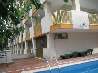 Apartamento en residencia : 4/6 personas - piscina - junto al mar - salou  tarragona (provincia de)  cataluna  espana