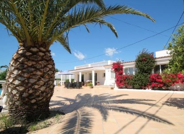 Chalet en venta en Alfàs del Pi (l'), Alicante (Costa Blanca)