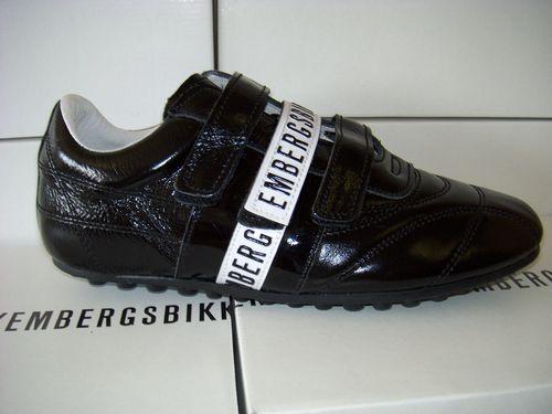 Zapatillas bikkemberg ultimo modelo.