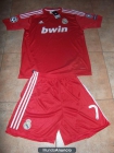 EQUIPACION RONALDO Nº 7 ROJO TALLA S REAL MADRID 2012 - mejor precio | unprecio.es