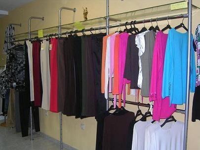 Vendo mobiliario para tienda de ropa