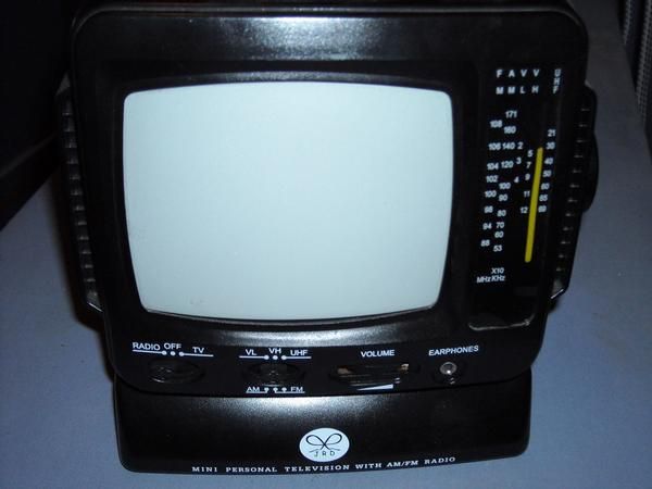 OFERTA EN TELEVISOR PORTATIL