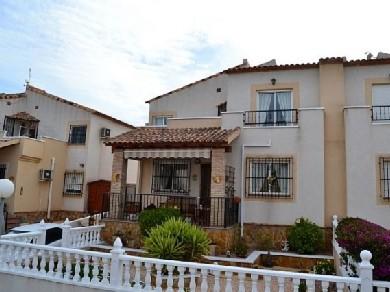 Adosado con 3 dormitorios se vende en Algorfa, Vega Baja Torrevieja