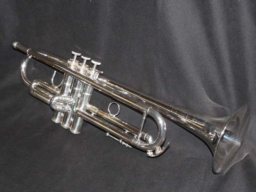 Bach C 180SL-239R-25C C-Trumpet