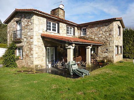 Casa en Bergondo