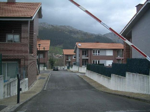 Casa pareada en San Felices de Buelna