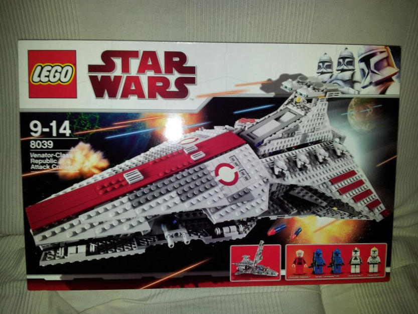 Nave Venator attack Cruiser 8039 Nueva precintada