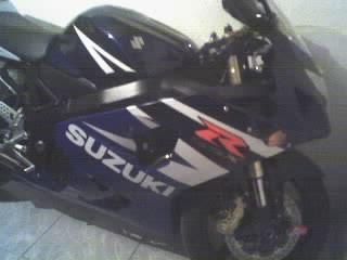 SE VENDE SUZUKI GSX-R 600