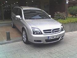 Venta de coche Opel Vectra Sw 1.9cdti 16v Design 150cv '05 en Barcelona