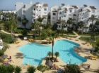 Apartamento con 3 dormitorios se vende en Estepona, Costa del Sol - mejor precio | unprecio.es