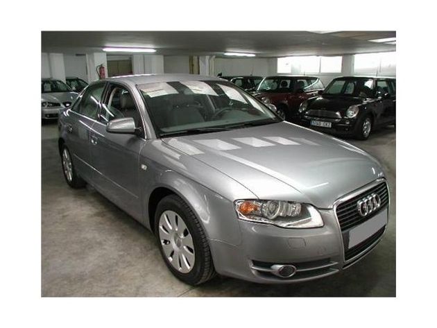 AUDI A4 2.0 TDI AVANT