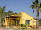 Chalet con 2 dormitorios se vende en Coin - mejor precio | unprecio.es
