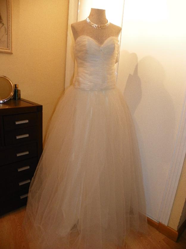 Oportunidad  .  fabuloso  vestido  de  novia