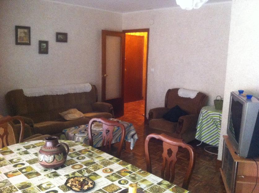 piso económico y acogedor