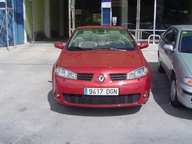 Renault Meganell-lux Privilex-cabriolet '05 en venta en Cee