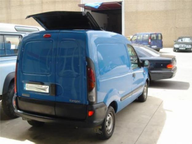 Venta de coche Renault Kangoo Fg '98 en Vitoria