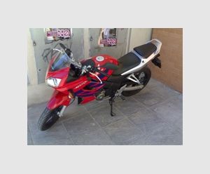 HONDA CBR 125R