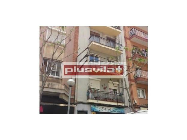 Piso en venta en avda. miraflores, con 3 hab. muy bien situado. financiaciÓn 100%