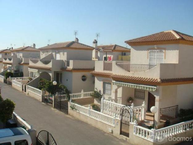 CHALET EN LA PLAYA EXCELENTE PRECIO!!