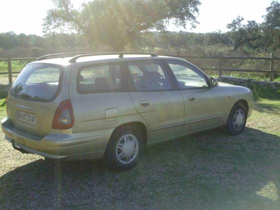 VENDO DAEWOO NUBIRA FAMILIAR