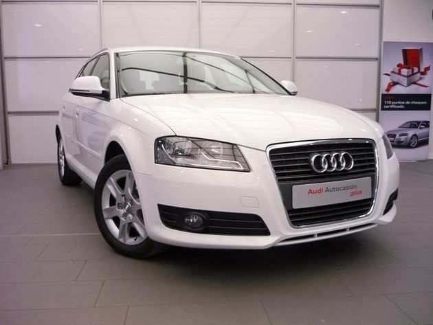 AUDI A3  SPOR. 1.6TDI ATTRACTION