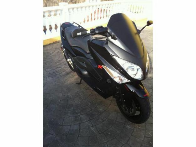 2010 Yamaha TMAX 500 Negro