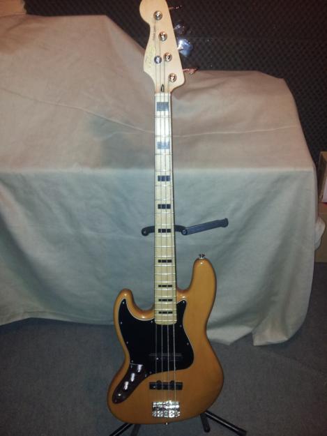 Vendo bajo Zurdo Fender Squier Vintage Modified