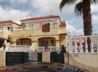 Adosado con 2 dormitorios se vende en Villamartin, Costa Blanca - mejor precio | unprecio.es