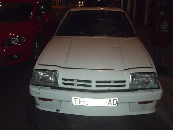 Gran Oportunidad ! Vendo, OPEL MANTA 2000 GSI zona santa cruz tenerife - Tenerife: Oferta 3.100 e