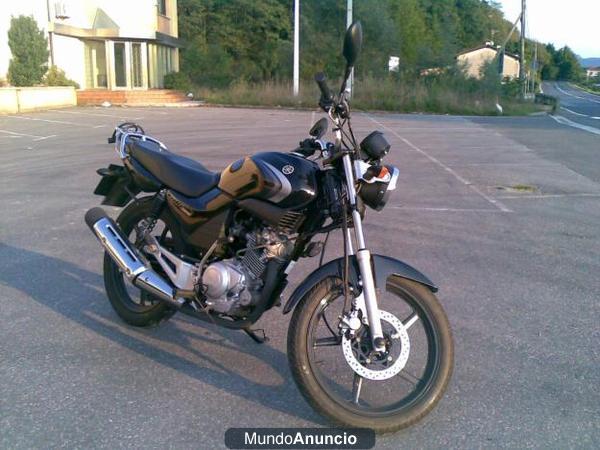 Vendo moto carretera Yamaha YBR 125cc Inyeccion