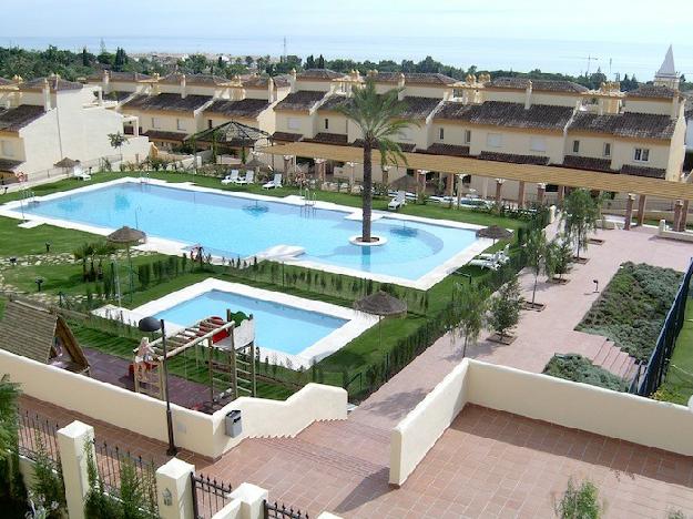 Adosado a la venta en Sierra Blanca Costa del Sol