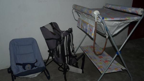 BAÑERA ,SILLA Y MOCHILA PARA NIÑOS