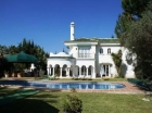 Chalet con 5 dormitorios se vende en Marbella, Costa del Sol - mejor precio | unprecio.es
