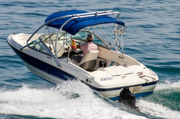 Alquilar barco con y sin Patrón en Marbella, Puerto Banús, Málaga.