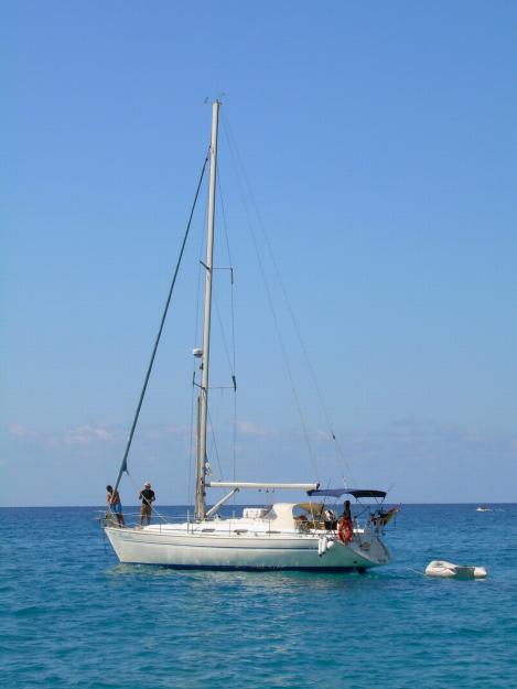 Alquiler de velero en IBIZA para excursiones de un dia,fines de semana y semanas completas