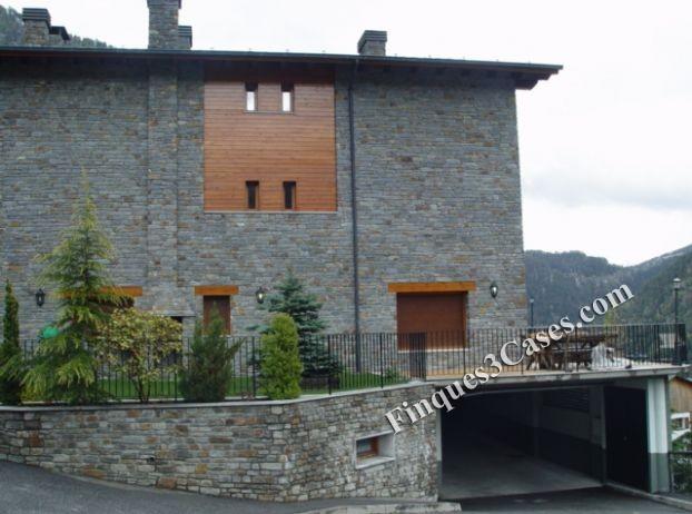 Casa adosada en Arinsal