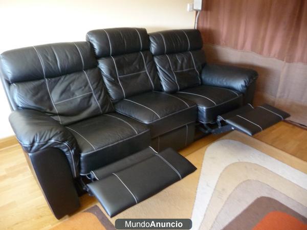 VENDO SOFA DE PIEL SEMINUEVO EN PERFECTO ESTADO