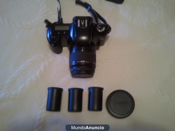 Camara Canon EOS 3000 de carrete